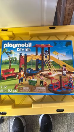 Playmobil City Life Playground