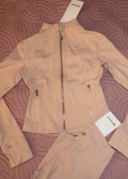Lululemon Set