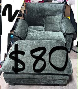 2 sofas