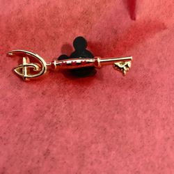 The Disney Store Authentic Collector Pin 