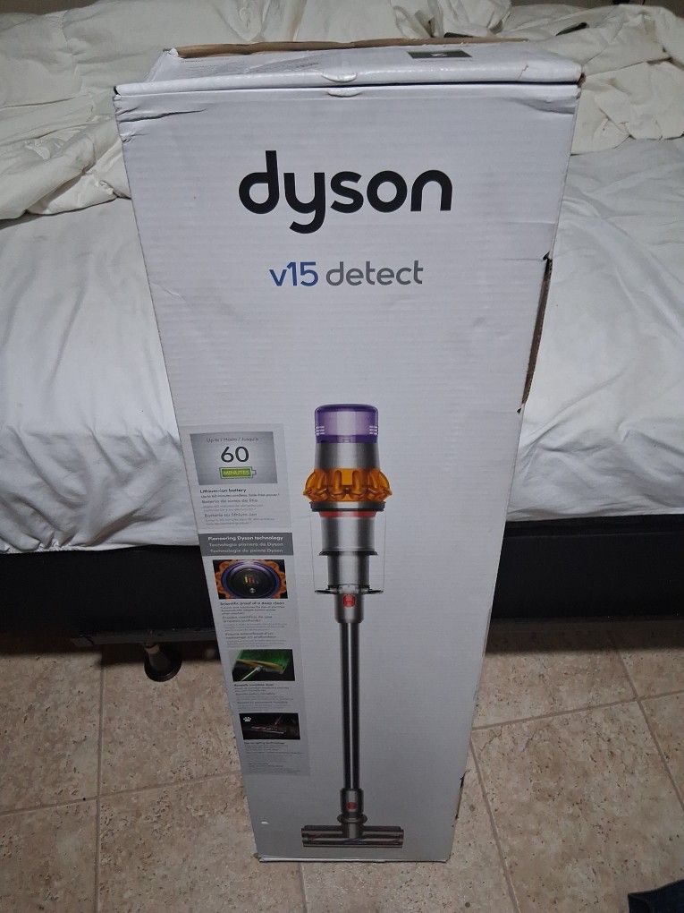 Dyson V15 Detect