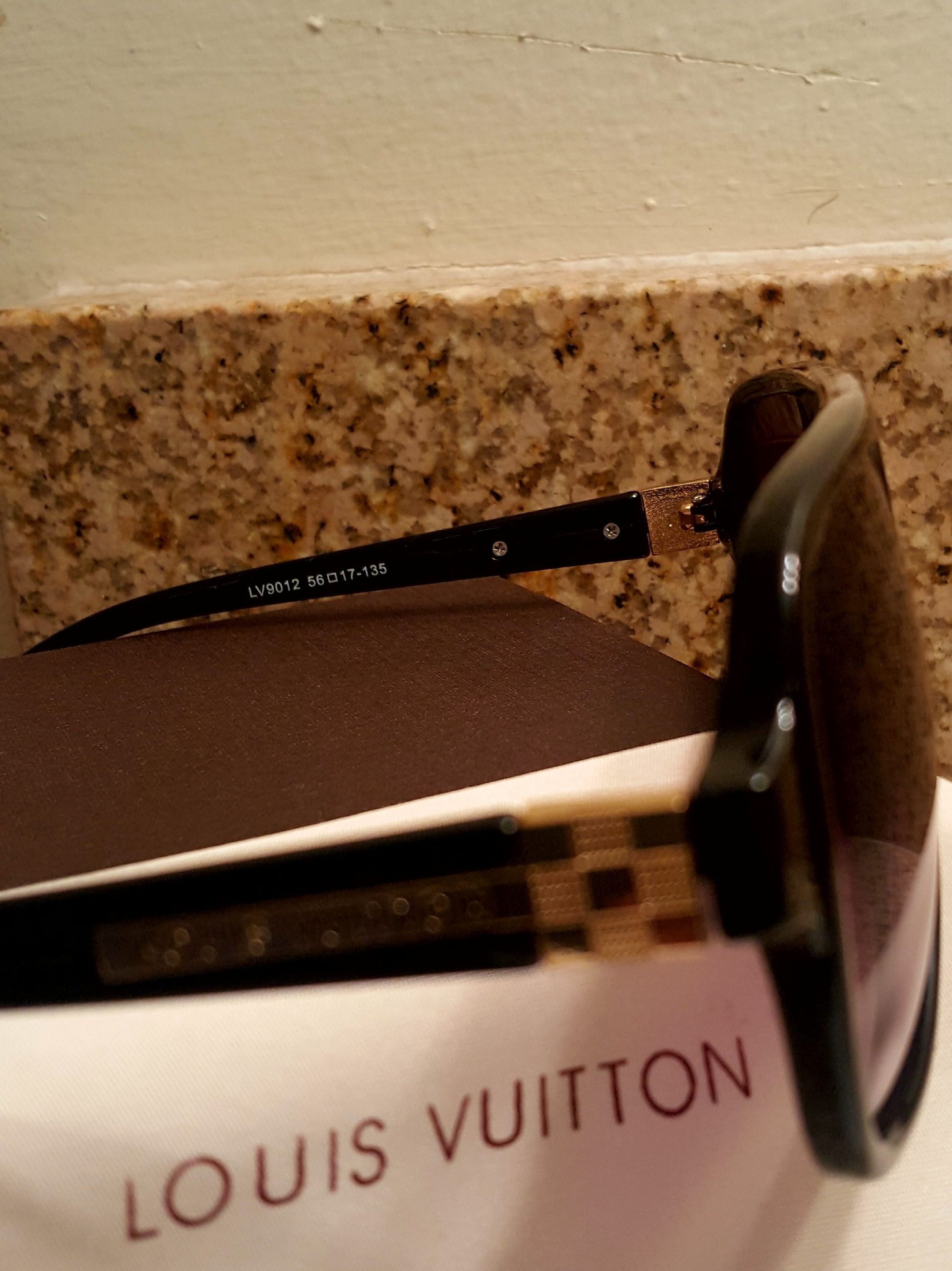 Sold at Auction: Louis Vuitton Sunglasses (Unauthenticated) 9012