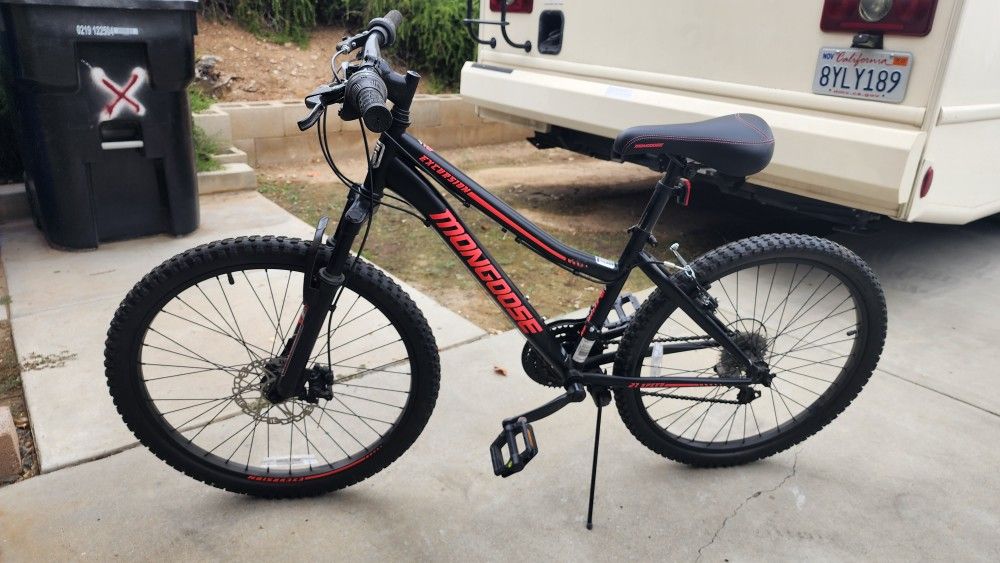 Mongoose Excursion 24" MTB Mountain Bike 21-speed