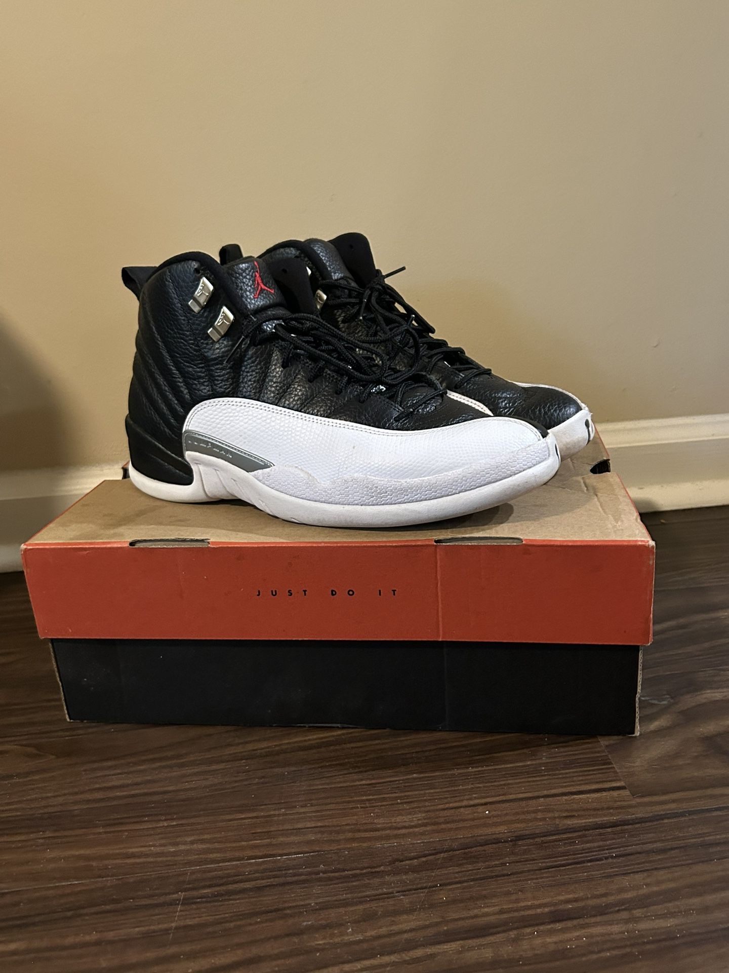 Jordan 12 Retro ‘Playoffs’ Size 12 (Fits 11)