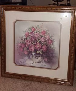 Home decor home Interior vase of flowers