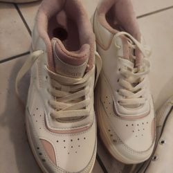 Reebok White and Pink Low-Top Sneakers