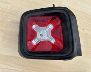 2015 - 2023 Jeep Renegade Left LH Driver Side LED Tail Light OEM