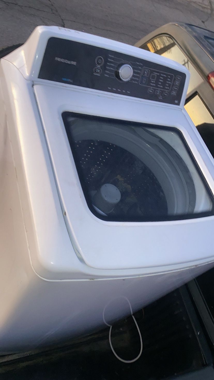 Frigidaire Washer