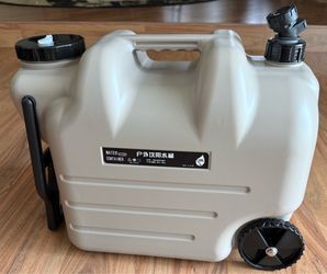 28L BPA-Free Water Container with Wheels