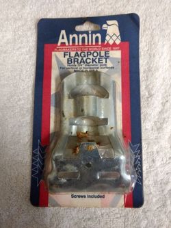 Flagpole Bracket 3/4"