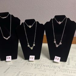 Beautiful 3 Piece Sets Of Necklaces, Bracelets And Earrings 