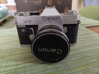 Canon FT QL w/ Fl 50mm f1.8 Lens. Made in JAPAN