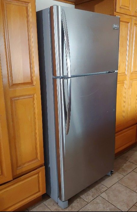Frigidaire Gallery Stainless Steel Refrigerator