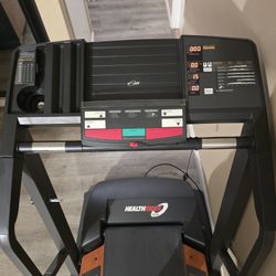 Healthrider Treadmill S250i Free Delivery 
