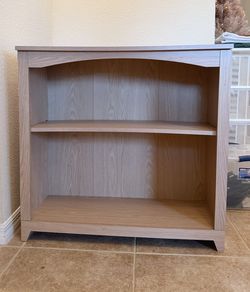 Small Light Oak Bookcase / Display Shelf