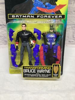 VINTAGE BATMAN FOREVER TRANSFORMING BRUCE WAYNE NEW ON CARD KENNER 1995