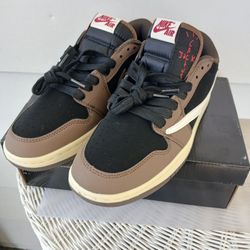 Air Jordan 1s Size 9.5