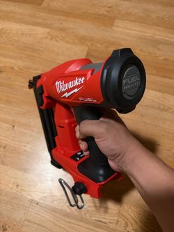 Milkwukke brand nailer