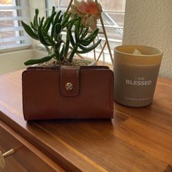 Patricia Nash Leather Wallet 