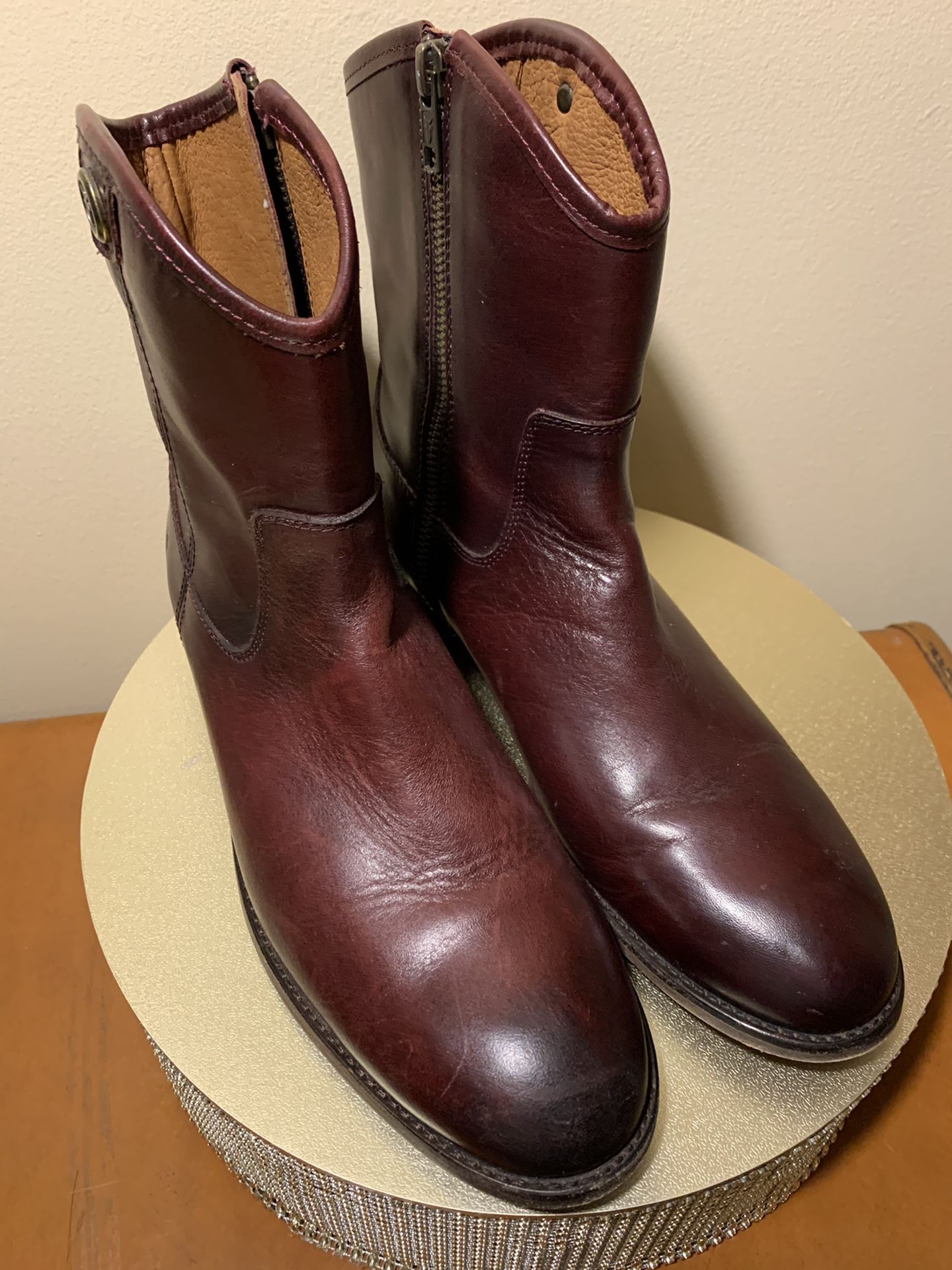 Frye Boots Size 8