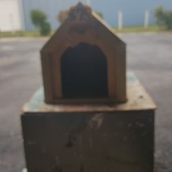Chihuahua dog house 