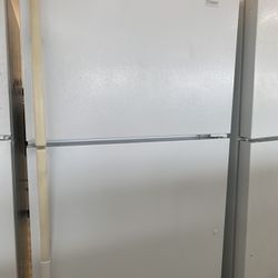Maytag Top And Bottom Refrigerator 