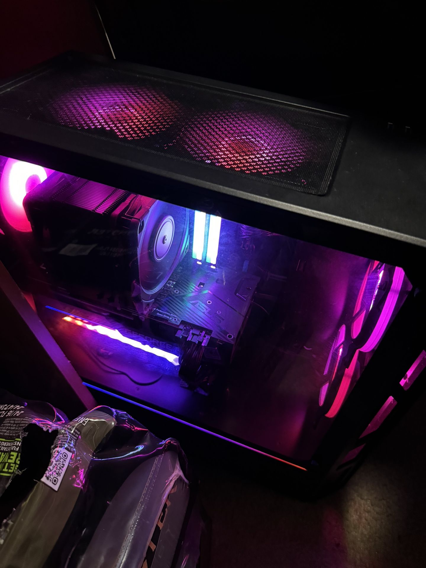 Desktop Ryzen 9 5900X 64GB DDR4 RTX 3070 With Mouse And Keyboard