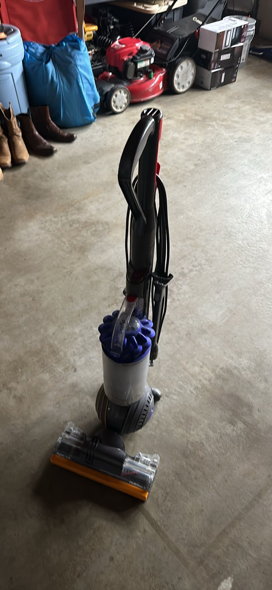 Dyson Vacuum