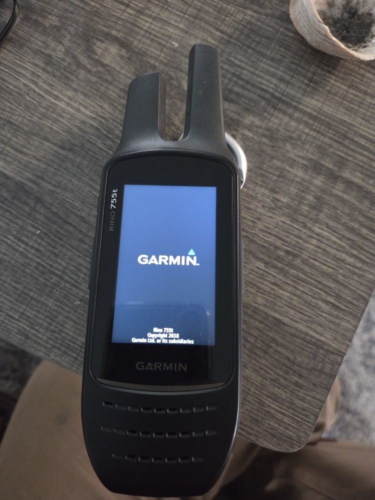 Garmin 755t Hiking GPS Two Way Radio