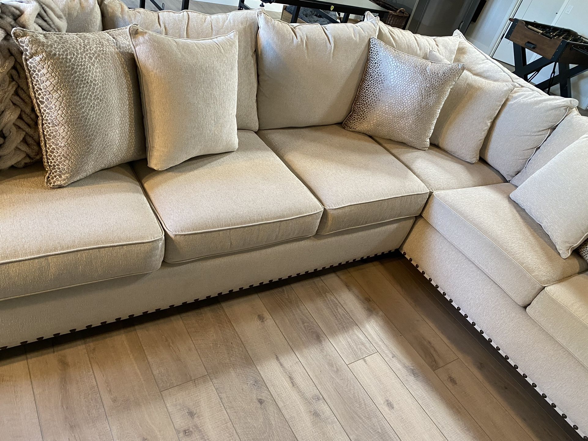 Selah Fabric Sectional