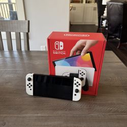 Nintendo Switch - OLED Model