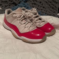 Jordan 11 Low Cherry