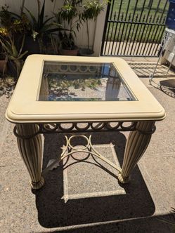 Living Room Neoclassic Table