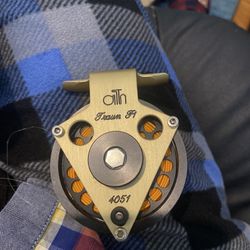 Ari T Hart Traun F1 fly reel