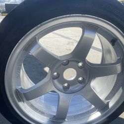 Set Of 2 BMW 5 Lug Aluminum Wheels And New Tires..  