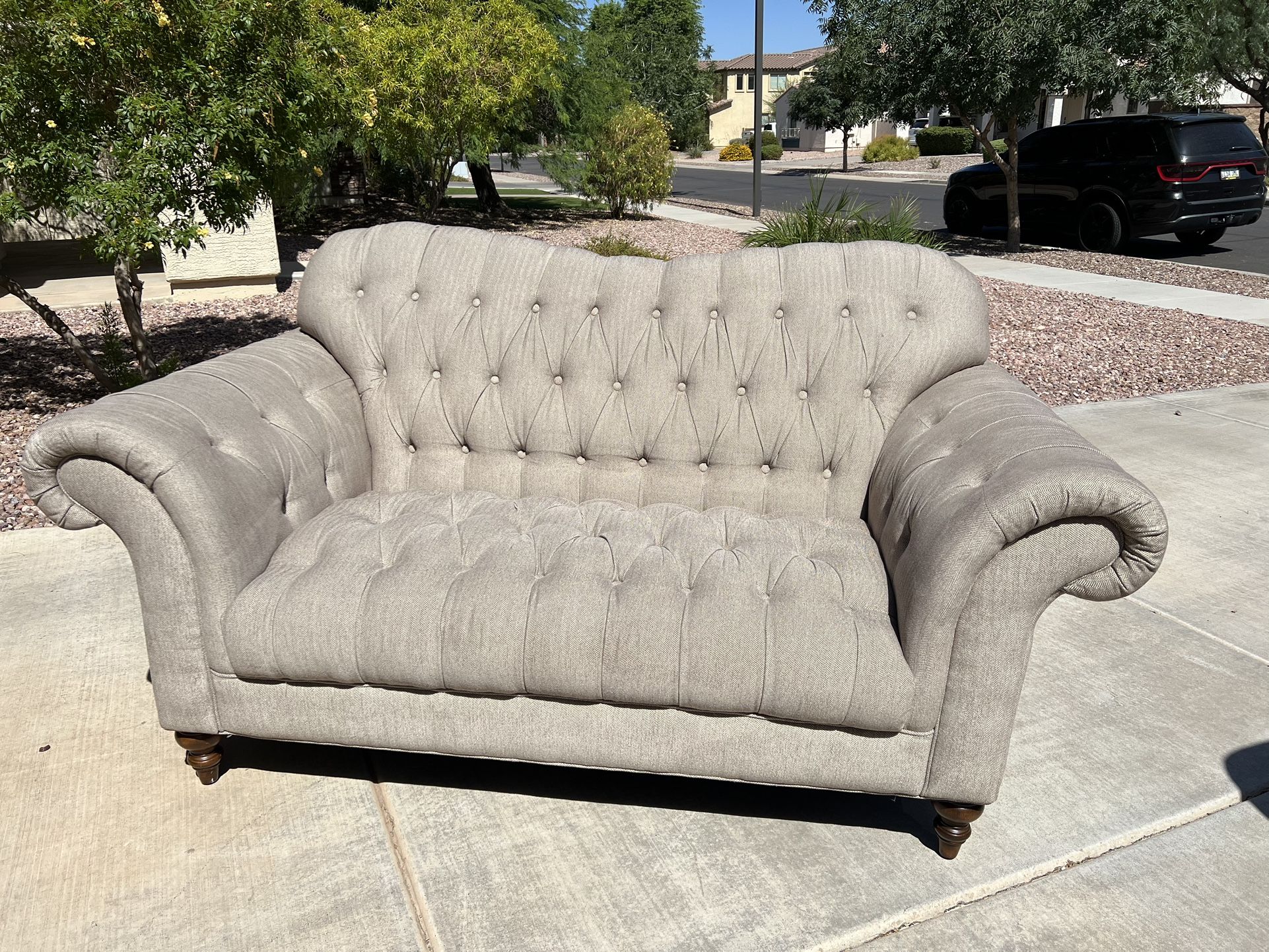 Cute Grey Tufted Loveseat / Couch