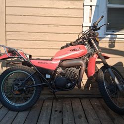 1978 Yamaha Enduro 175cc Dirt Bike $400obo