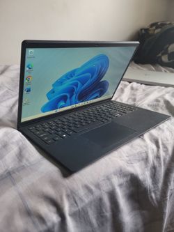 Dell TouchScreen: Core i7 13th gen. TypeC, Windows11 V-25H2. MS-office