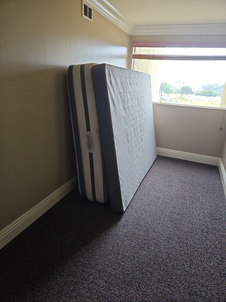 Box Spring and Mattress Queen Size 