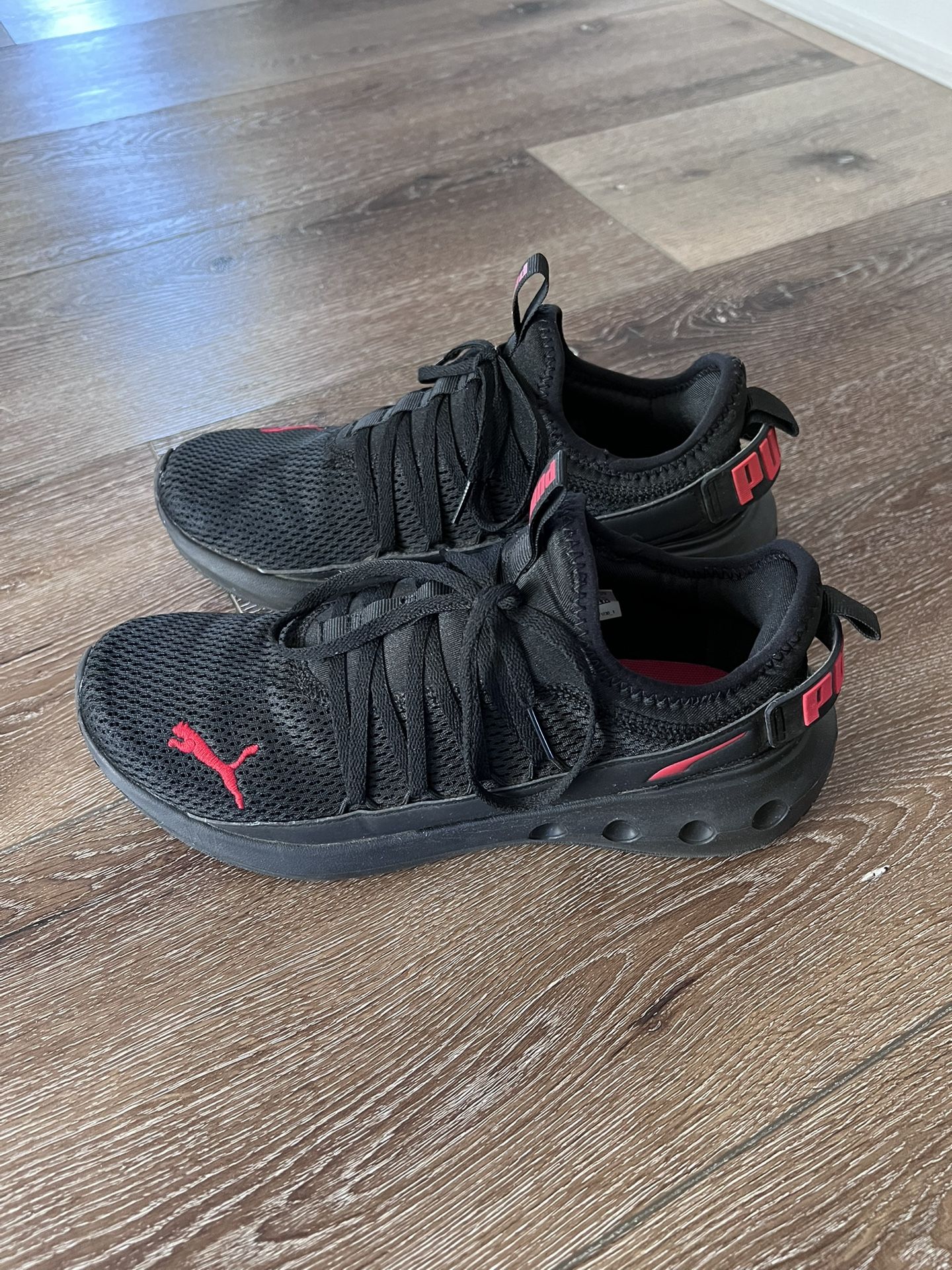 Puma Running Shoes Size 9