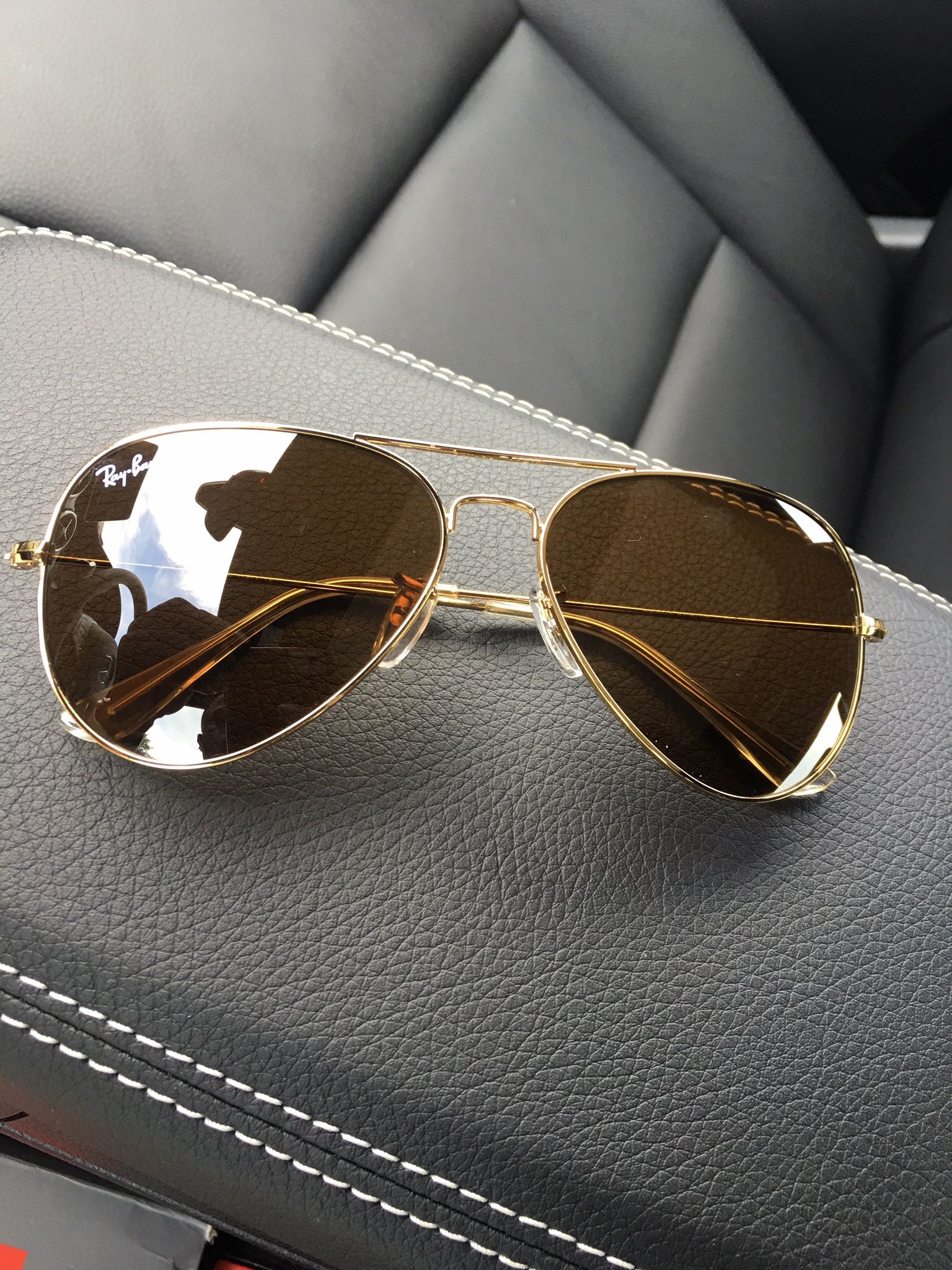 Ray Ban Aviator!