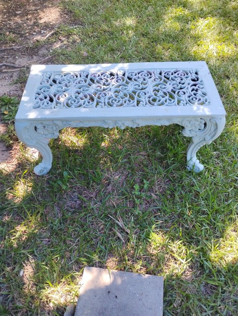 Cast Iron Bench 