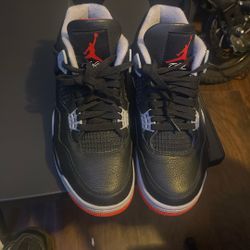 Jordan 4 ‘breds