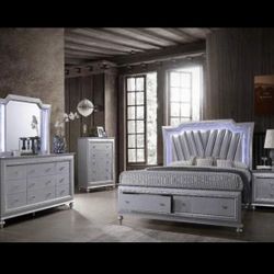 Queen Bedroom Set