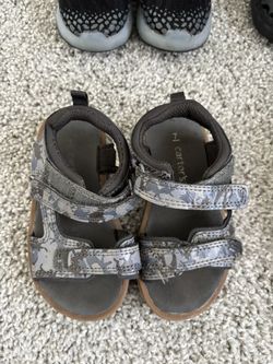 Toddlers Shoes Size 6