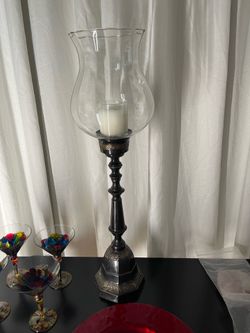Hurricane candle holder