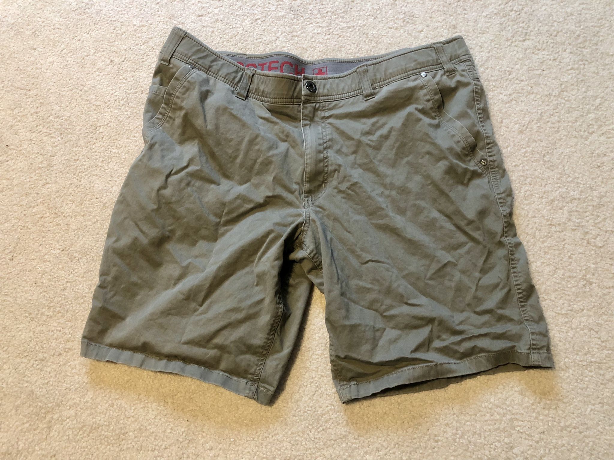 Men’s Swiss Tech Shorts