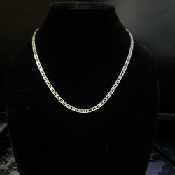 925 Sterling Silver Mariner Link Chain (18in)