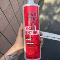 Bed head Super Repair Shampoo 