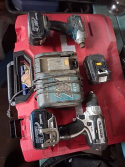 Makita 18V Drill Set with Batteries and Charger